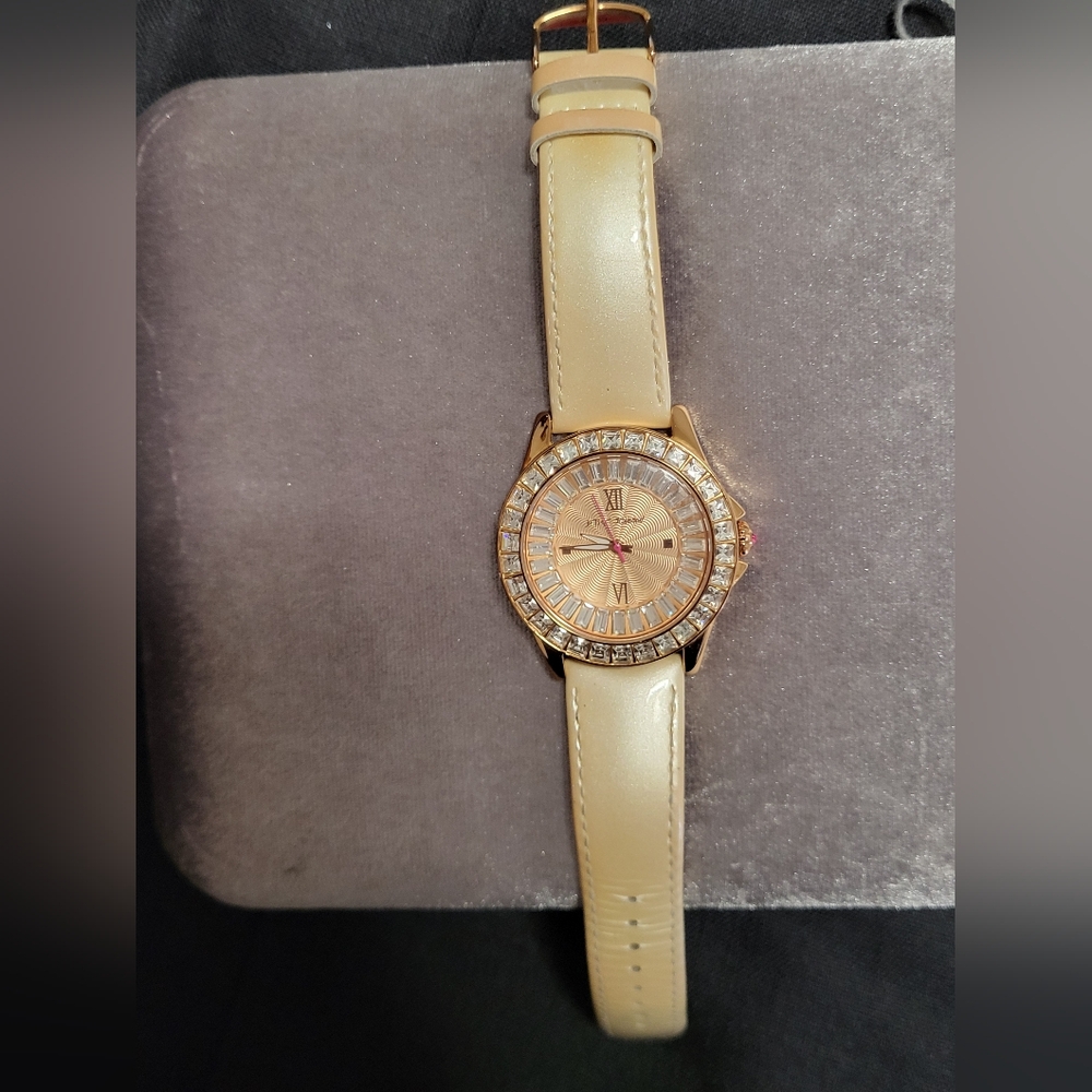 Betsey Johnson Rose Gold Rhinestone Watch GUC